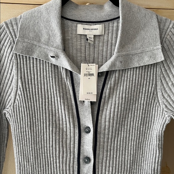 Banana Republic Light Gray-black accents Ribbed Cardigan-size XS-NWT - Picture 2 of 6